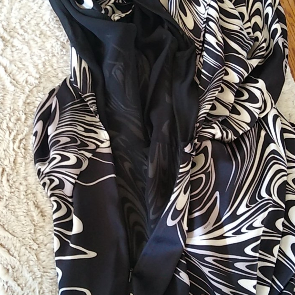 Escada Dress - Picture 13 of 14